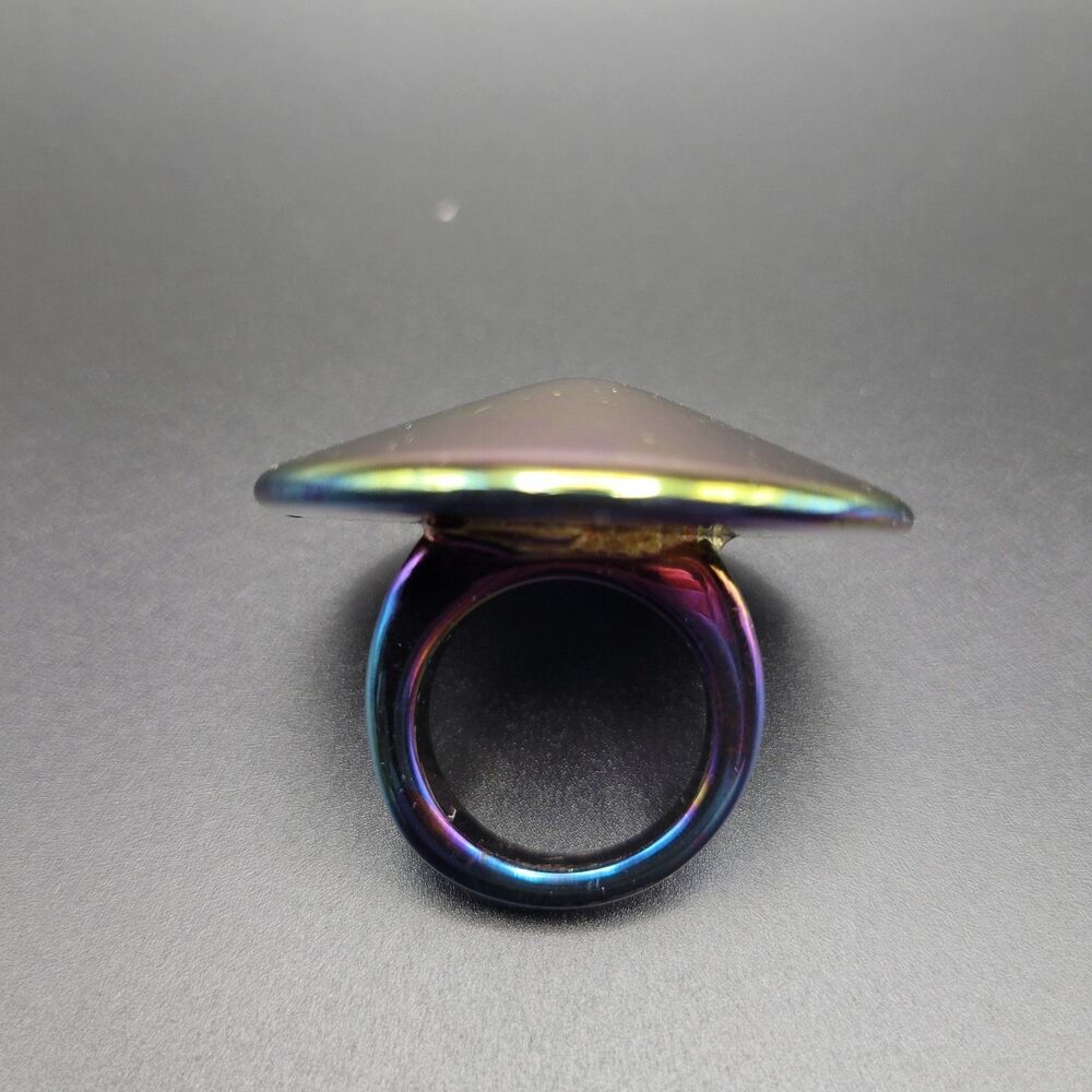 Unbranded Size 8 Cone Top Statement Ring Womens Rainbow Stainless Steel Edgy